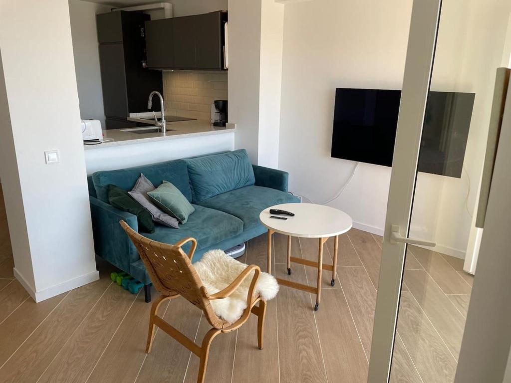 Luxury Sea View 2 Bedroom Apartment By Maison Jaken Нерха Экстерьер фото